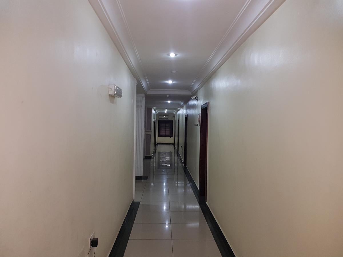 Royal Terrace Hotel & Towers Lagos Buitenkant foto